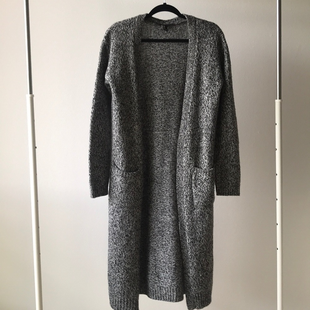 Cardigan with pockets
